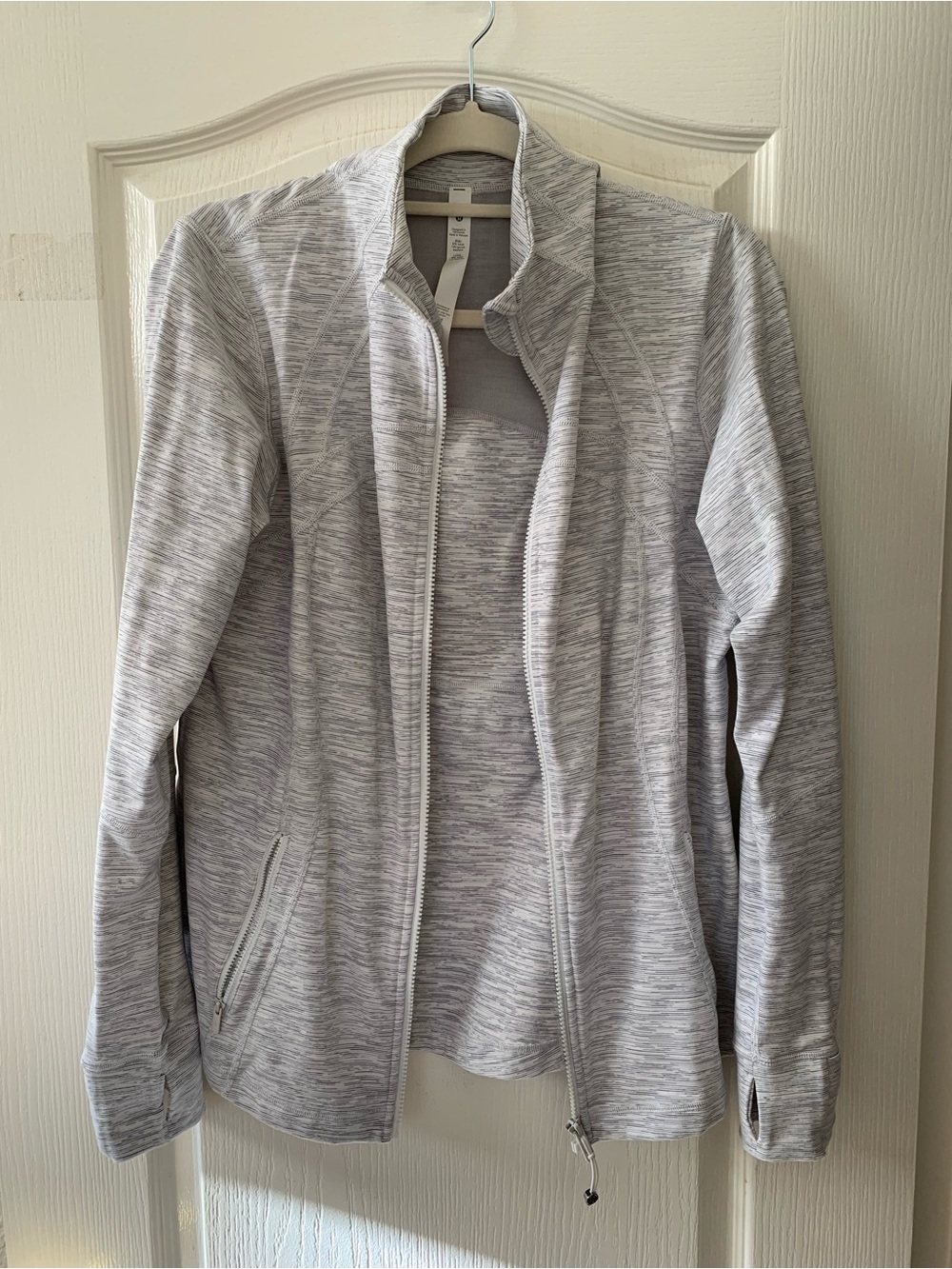 Lululemon Light Gray Women’s Full-Zip Jacket 16